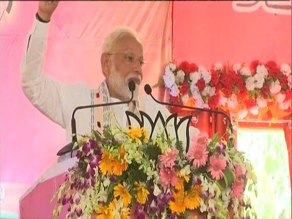 Gaaliyon se khaad banata hoon, ussi se kamal khilaata hoon: PM Modi