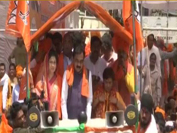 Sadhvi Pragya holds roadshow before filing papers 'formally'