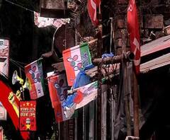 তারকার চোখে তারকা কেন্দ্র: বসিরহাটে দেবেশ চট্টোপাধ্যায়