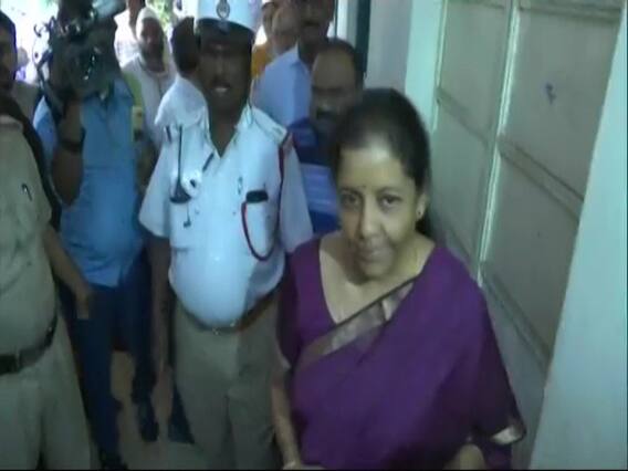 Lok Sabha Elections: Nirmala Sitharaman casts vote