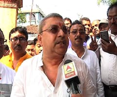 ভোটের ভিআইপি: শ্রীরামপুর লোকসভা কেন্দ্রে হ্যাটট্রিকের লক্ষ্যে তৃণমূল প্রার্থী কল্যাণ বন্দ্যোপাধ্যায়