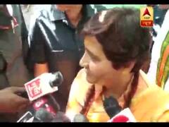 आतंकी वाले बयान से पलटीं साध्वी प्रज्ञा, दिग्विजय सिंह ने साधा निशाना