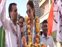 Rangeela girl Urmila Matondkar starts election campaign in Mumbai