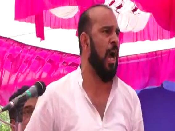 હાર્દિકને લાફો મારનાર કઈ રીતે ચડ્યો સ્ટેજ પર, લાફો પડતાં હાર્દિકે શું આપ્યું રિએક્શન? જુઓ વીડિયો