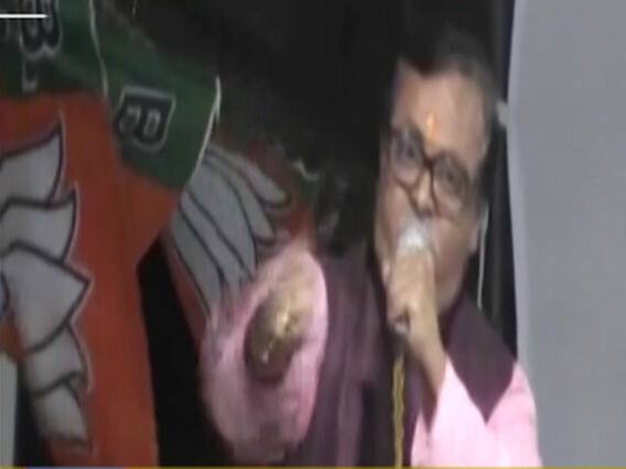 BJP leader Vineet Agarwal's Kamal, Namo chant goes viral