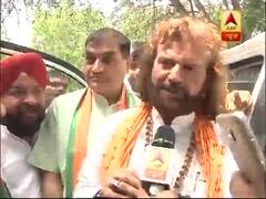 बीजेपी नेता और गायक हंसराज हंस ने गांधी परिवार का नाम लिए बिना कसा तंज, कहा- इटली न चले जाना