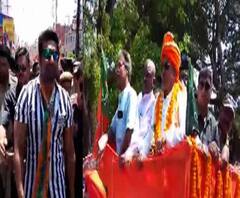 মনোনয়ন পেশ করলেন দেব, দিলীপ ঘোষ