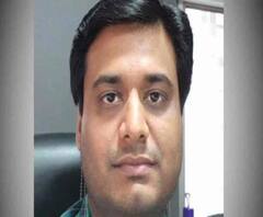 অর্ণব রায়ের জায়গায় কৃষ্ণনগরের ইভিএমের দায়িত্বে এলেন ডেপুটি কালেক্টর নীলাঞ্জন ভট্টাচার্য