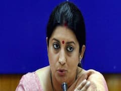 Survey predicts Smriti Irani losing Amethi seat in Awadh region 