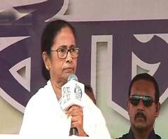 দিল্লি থেকে লোক পাঠিয়ে সমান্তরাল সরকার চালানো হচ্ছে, অভিযোগ মমতার