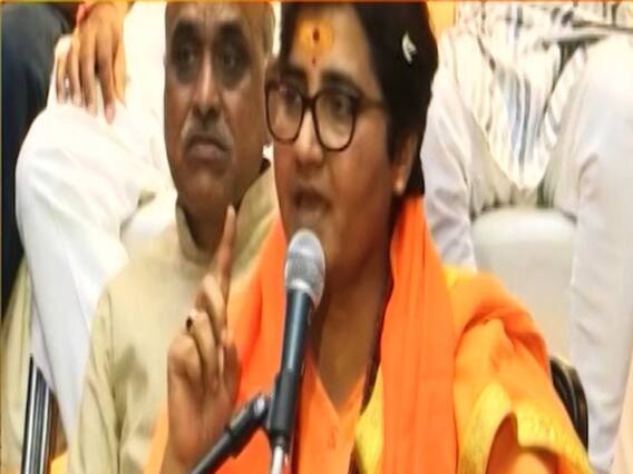 साध्वी प्रज्ञा ठाकुर ने सुनाई टॉर्चर रूम की आपबीती, दास्तान बताते हुए छलक पड़े आंसू