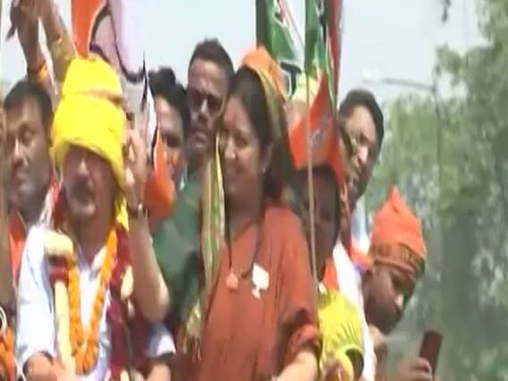 Not graduate, says Smriti Irani in poll affidavit