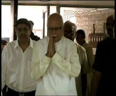 আডবাণীর ব্লগে অস্বস্তিতে বিজেপি, কৃতজ্ঞতা মমতার, জায়গা ভরানো খবর নয়, বাছাই করা সেরা খবর, সবার জন্য সব খবর, ফটাফট