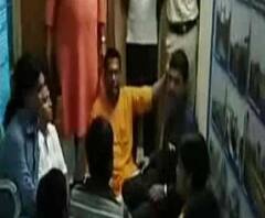 দক্ষিণ চব্বিশ পরগনায় প্রচারে বেরিয়ে আক্রান্ত বিজেপির এক মহিলা নেত্রী, শ্লীলতাহানি ও ধর্ষণের চেষ্টার অভিযোগ