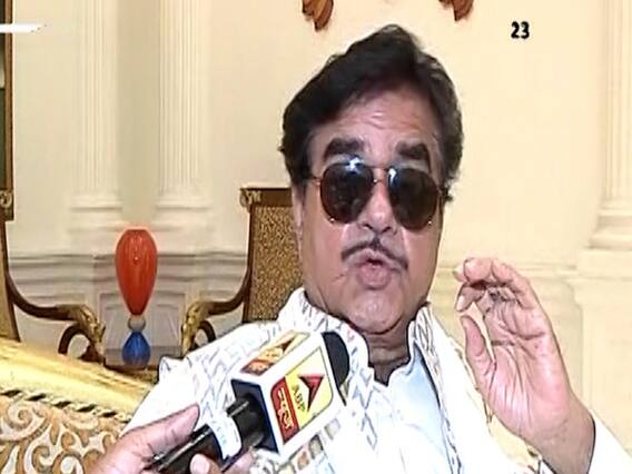 Akhilesh Yadav is perfect for PM candidate: Shatrughan Sinha