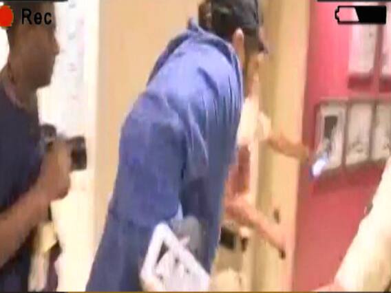 When Sunny Deol literally ran away from questions