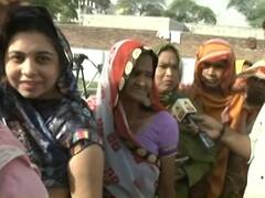 People expressed unhappiness as Sakshi Maharaj jumps queue, casts vote