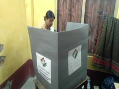 Congress candidate Deepa Dasmunsi casts her vote in Raiganj