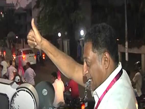 Actor turned politician Prakash Raj holds mega rally in Bengaluru central 