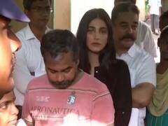 Kamal Haasan, Shruti Haasan reach to cast their votes