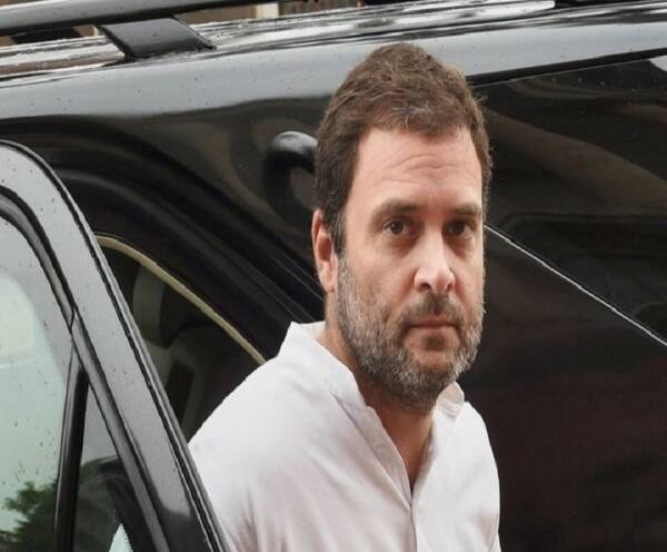 আগামী ২৪ ঘণ্টা অত্যন্ত গুরুত্বপূর্ণ, সতর্ক থাকতে হবে, কংগ্রেসের উপর ভরসা রাখুন, এক্সিট পোলের পরিপ্রেক্ষিতে টুইট রাহুল গাঁধীর Lok Sabha Election 2019 - Rahul Gandhi urges people to be alert আগামী ২৪ ঘণ্টা অত্যন্ত গুরুত্বপূর্ণ, সতর্ক থাকতে হবে, কংগ্রেসের উপর ভরসা রাখুন, এক্সিট পোলের পরিপ্রেক্ষিতে টুইট রাহুল গাঁধীর