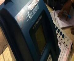 নৈহাটির পাল্লাদায় সিপিএম পোলিং এজেন্টদের বুথে ঢুকতে বাধা, তৃণমূলের বিরুদ্ধে অভিযোগ, অস্বীকার শাসকদলের