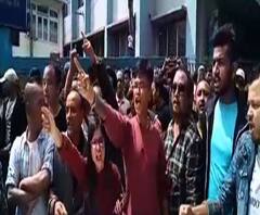 দার্জিলিং পুরসভায় ‘অনাস্থা’ প্রস্তাব আনার চেষ্টা বিমলপন্থী ১৮ কাউন্সিলরের