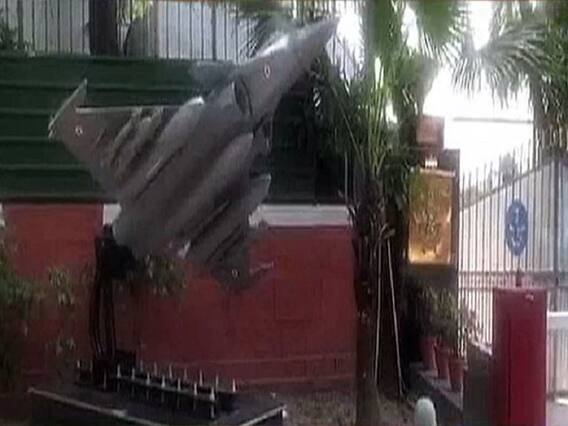 कांग्रेस मुख्यालय के सामने लगा राफेल का मॉडल, देखिए क्या है पूरा मामला | पंचनामा फुल एपिसोड 15 May