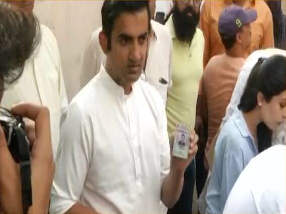 Gautam Gambhir reaches polling booth in Delhi to cast his vote