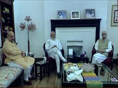 लालकृष्ण आडवाणी के घर पहुंचे पीएम मोदी,अमित शाह, लिया जीत का आशीर्वाद