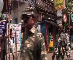 সপ্তম দফা ভোটের আগে কলেজ স্ট্রিট চত্বরে রুট মার্চ কেন্দ্রীয় বাহিনীর