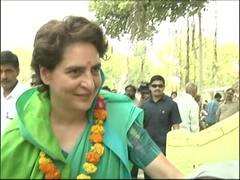 अमेठी में प्रियंका गांधी ने खोला मोर्चा, BJP के खिलाफ EC में करेंगी शिकायत