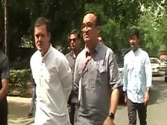 दिल्ली: राहुल गांधी वोट डालने के लिए औरंगजेब लेन पहुंचे, साथ में अजय माकन भी हैं मौजूद