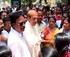 ব্যারাকপুরে ভোট পরবর্তী হিংসা অব্যাহত, অভিযুক্তদের গ্রেফতারির দাবিতে থানায় ডেপুটেশন দীনেশ ত্রিবেদির 