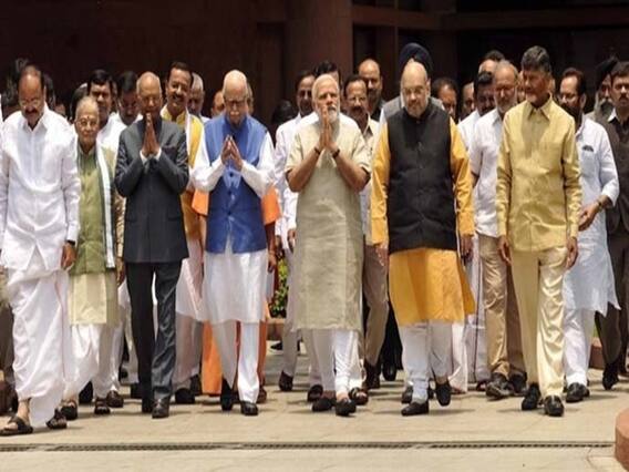 Election Results 2019 Live Updates: શરૂઆતના વલણમાં NDAને મળી સ્પષ્ટ બહુમતી, જુઓ વીડિયો