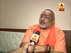 ममता बनर्जी पर गिरिराज सिंह ने साधा निशाना, चुनाव आयोग से की ये मांग