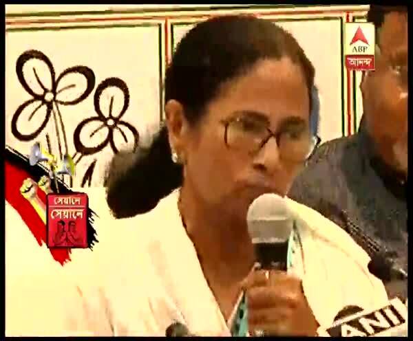 Lok Sabha Election 2019 - Mamata eyes to give more time to party, Shamik mocks her মনে হচ্ছে বেশি কাজ করে ফেলেছিলাম, এবার দলের কাজ বেশি করব, বললেন মমতা, উনি মুখ্যমন্ত্রী না থাকলে তৃণমূলের অস্তিত্ব আট ঘণ্টা, কটাক্ষ শমীকের