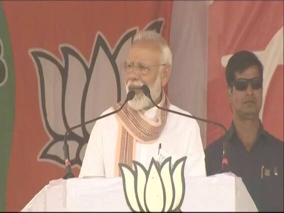 Mamata Didi doesn't accept the PM of this country as her PM: Modi in Bankura