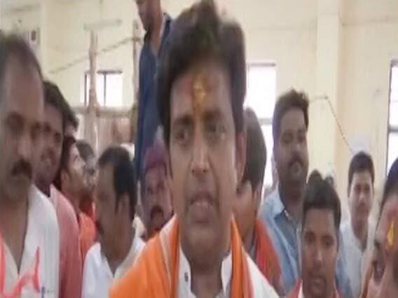 Ravi Kishan wins Gorakhpur seat by 3,01,664 votes