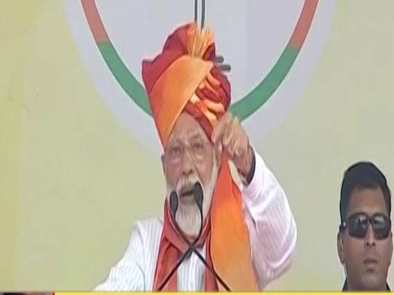 देखिए पीएम मोदी ने किसके लिए और क्यूं कहा- अरे यार इतना रोते क्यों हो? 