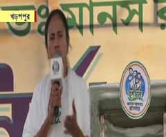 অন্ধ্রপ্রদেশ, বিহার, তেলেঙ্গানায় কত কেন্দ্রীয় বাহিনী দেওয়া হয়েছিল? গায়ের জোরে সবকিছু হয় না, খড়গপুরের সভা থেকে আক্রমণ মমতার