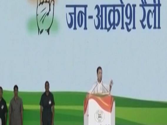 Who is Internet's favorite, Rahul or Modi? | Master Stroke