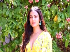 वेब सीरीज 'स्काई फायर' से डेब्यू करने जा रहीं एक्ट्रेस सोनल चौहान से खास बातचीत