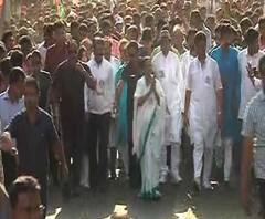 ঘাটাল লোকসভা কেন্দ্রের তৃণমূল প্রার্থী দেবের সমর্থনে আজ দুটি পদযাত্রা মুখ্যমন্ত্রীর