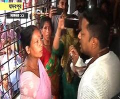 যাদবপুর লোকসভা কেন্দ্রে অনুপম হাজরাকে ঘিরে ধরে তৃণমূলকর্মীদের বিক্ষোভ, ছাপ্পা ভোটের অভিযোগ বিজেপি প্রার্থীর