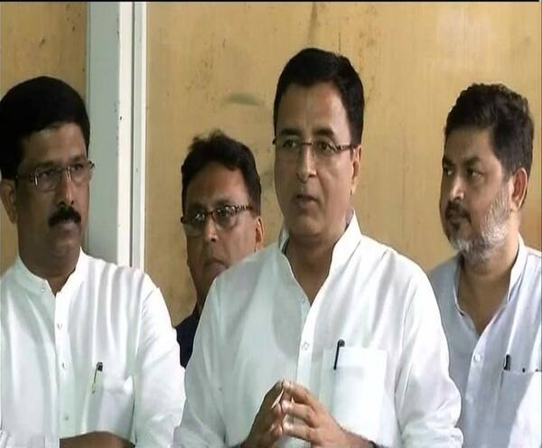 প্রধানমন্ত্রীর বিরুদ্ধে আদর্শ আচরণবিধি ভঙ্গের অভিযোগ তুলে নির্বাচন কমিশনের ভূমিকা নিয়ে ফের সরব কংগ্রেস Cong demands inquiry into issues raised by Lavasa, accuses Modi Govt of pressuring EC প্রধানমন্ত্রীর বিরুদ্ধে আদর্শ আচরণবিধি ভঙ্গের অভিযোগ তুলে নির্বাচন কমিশনের ভূমিকা নিয়ে ফের সরব কংগ্রেস