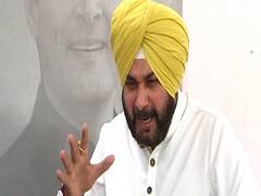Small scale traders completely destroyed by demonetisation: Sidhu