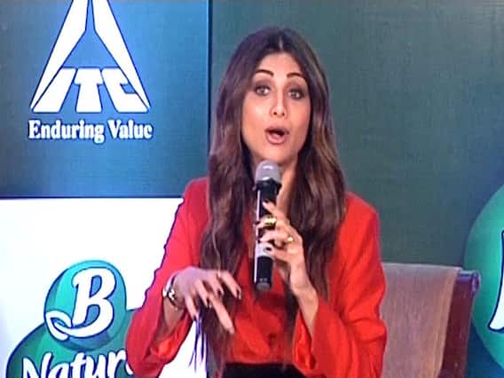 श्रीलंका बम धमाकों को लेकर शिल्पा शेट्टी ने किया बड़ा खुलासा, कहा- बच गई पति राज कुंद्रा की जान