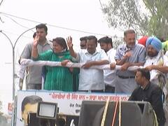Delhi CM Arvind Kejriwal does campaign in Patiala
