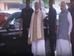 PM meets President, tenders resignation of Council of Ministers